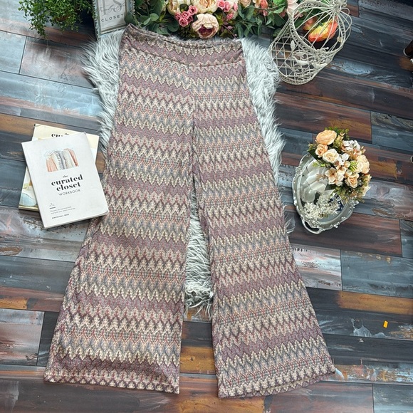 Camille & Co. Chic Zigzag Crochet Knit Patterned wide legged Pants - Picture 3 of 8